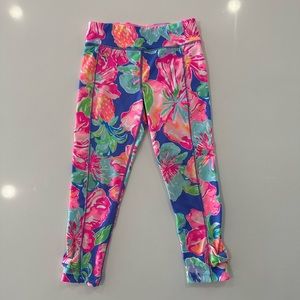 LILLY PULITZER girl leggings in vibrant Beckon Blue Jungle Utopia print